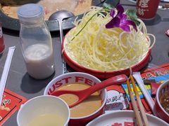-生活如沸·顺德水牛奶火锅(大学路店)