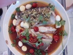 鱼头-稻香居锅贴(宋都御街店)