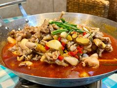 -昱龙大盆牛蛙馆(三兴街总店)