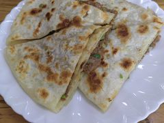 -溢心园香河肉饼总店