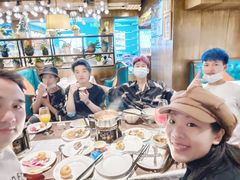 -领鲜活海鲜榴莲自助火锅(东门店)