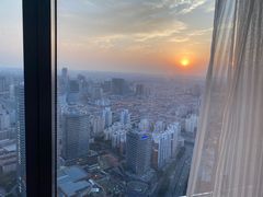 -上海龙之梦万丽酒店