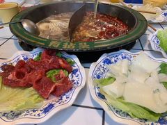 -有拈头成都市井火锅(柳市店)