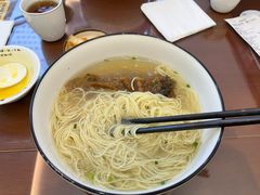 -百年老字号·观振兴蟹黄面·三虾面·苏式面(观前街富仁坊巷店)