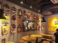 -乐凯撒披萨(东方新世界店)