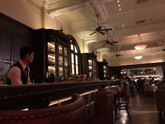 -LONG BAR 廊吧(外滩华尔道夫酒店)