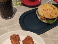 -必胜客餐厅(昆百大泰业城店)
