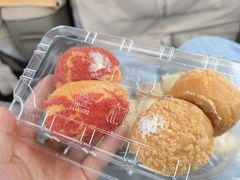 红丝绒泡芙-糕材生•糕点•生日蛋糕(兴华街店)