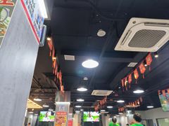 -明本湛江鸡•海鲜小厨(陈家祠店)