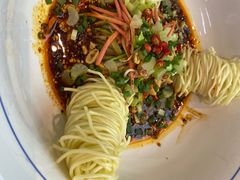 -有红鸡毛店·川菜(建设路店)