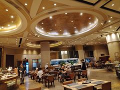 -怡聚轩全日制自助餐厅(大中华喜来登酒店)