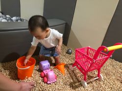 -四季宝贝婴幼儿水育成长中心(陆家嘴店)