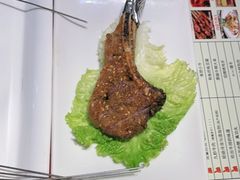 -三个大叔烤羊肉串·歌手驻唱·碳烤鲜肉(西三旗店)