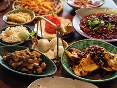 -包整·丝娃娃(一览甲秀楼风景店)