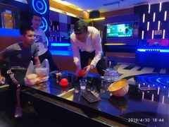 -欢乐迪派对潮K·KTV(华南城店)