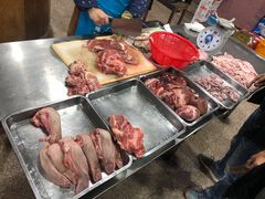 -标记美食新鲜猪杂(兴南大道店)