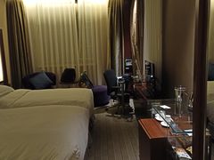 -上海浦东假日酒店