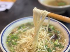 清汤臊子面-万三面馆(青龙正街太古里店)