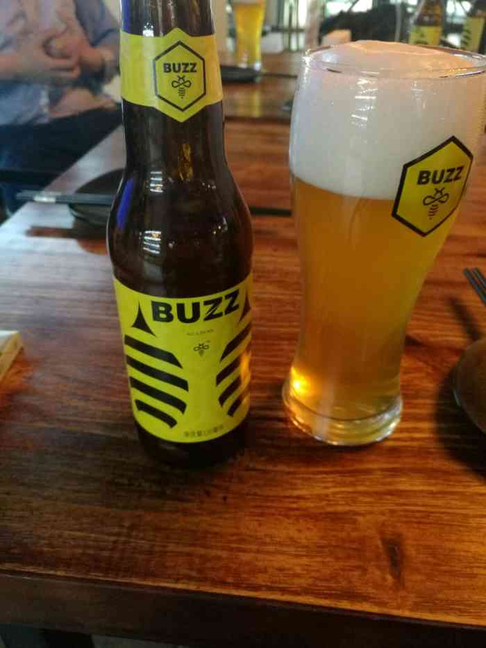 啤酒时间-"沈阳还藏着这么大个精酿啤酒超市,足足5."-大众点评移动版