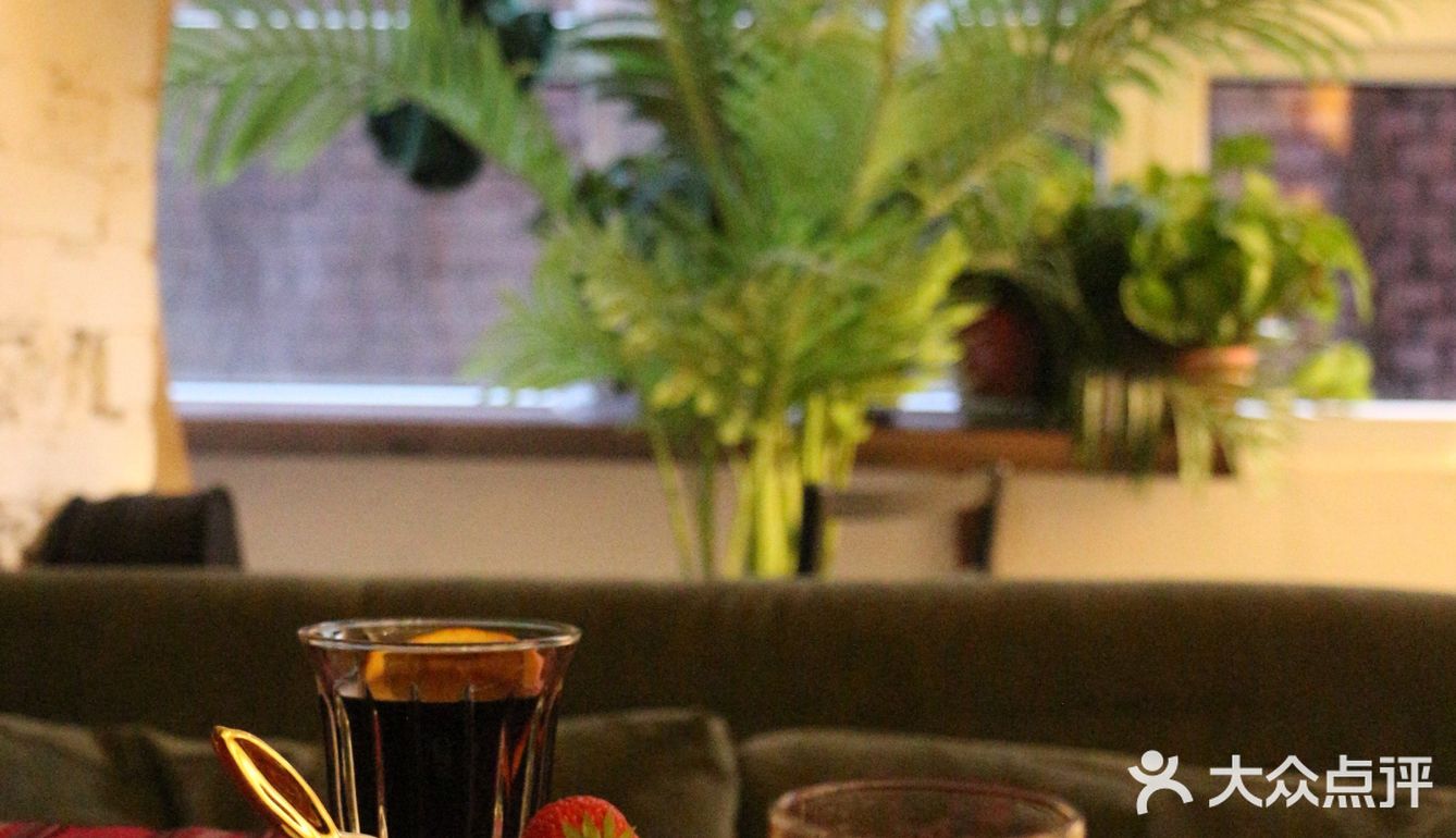 Hohhot空巢商店|白天一杯咖啡晚上一杯酒的微醺浪漫