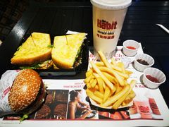 -The Habit Burger Grill 哈比特汉堡(爱琴海店)