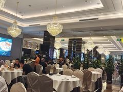 -万龙洲海鲜(大兴绿地缤纷城店)