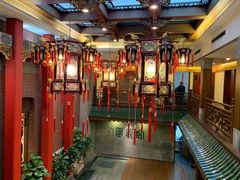 -梅龙镇酒家(南京西路总店)