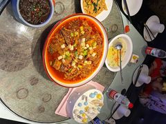 -巴特餐饮6加1音乐餐吧·新疆菜