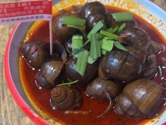 -老闵田螺馆·南昌特色小炒(梦时代店)