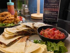 辣墨西哥牛肉饼-萨尔瓦多Salvador's