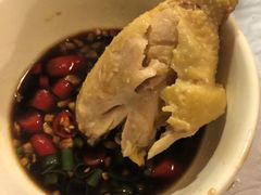 -鲜入围煮花胶鸡海鲜火锅