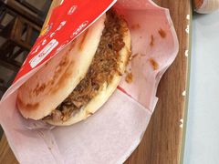 腊汁肉夹馍-御陕坊(交大店)