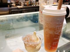 -喜茶(迪士尼小镇DP店)