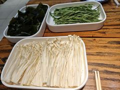 -张一锅筋头巴脑(白塔堡店)