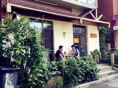 -Cafe Villa