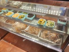-护国寺小吃店(红莲南路店)