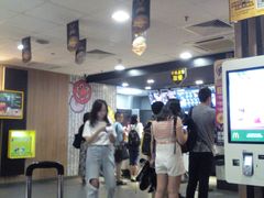 -麦当劳(宝山大厦店)