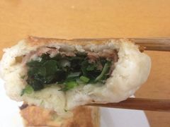 韭菜白菜肉炉包-老方子馅饼粥(台东店)