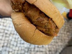 猪扒包-胜利茶餐室