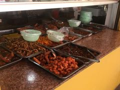 -包记广东美食坊·热卤拌饭·粉干卤味