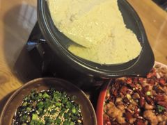 -重庆石磨豆花庄(乔庄店)