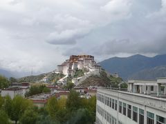 -平措康桑·和牛自助观景餐厅(布达拉宫店)