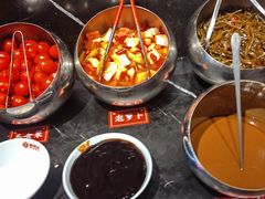 -何师傅美蛙鱼头(汉街店)