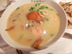 -十面欢腾·海鲜面·台式Bistro(长乐路店)