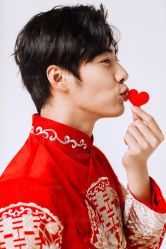 -雪中彩影婚纱摄影·微光艺术中心