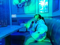 -飞歌e族KTV(雄楚1号店)