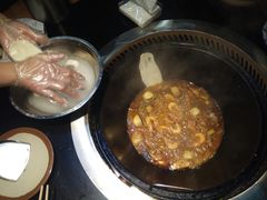-锅来乐地锅鸡(安亭店)