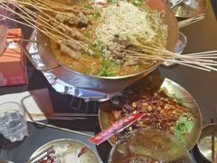 -何师烧烤Pro ·江湖川菜·小龙虾·精酿(太古里旗舰店)