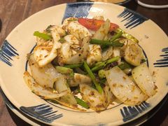 -Cuc Gach Quan Restaurant