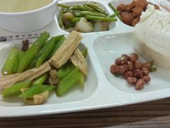 -青岛海景花园大酒店